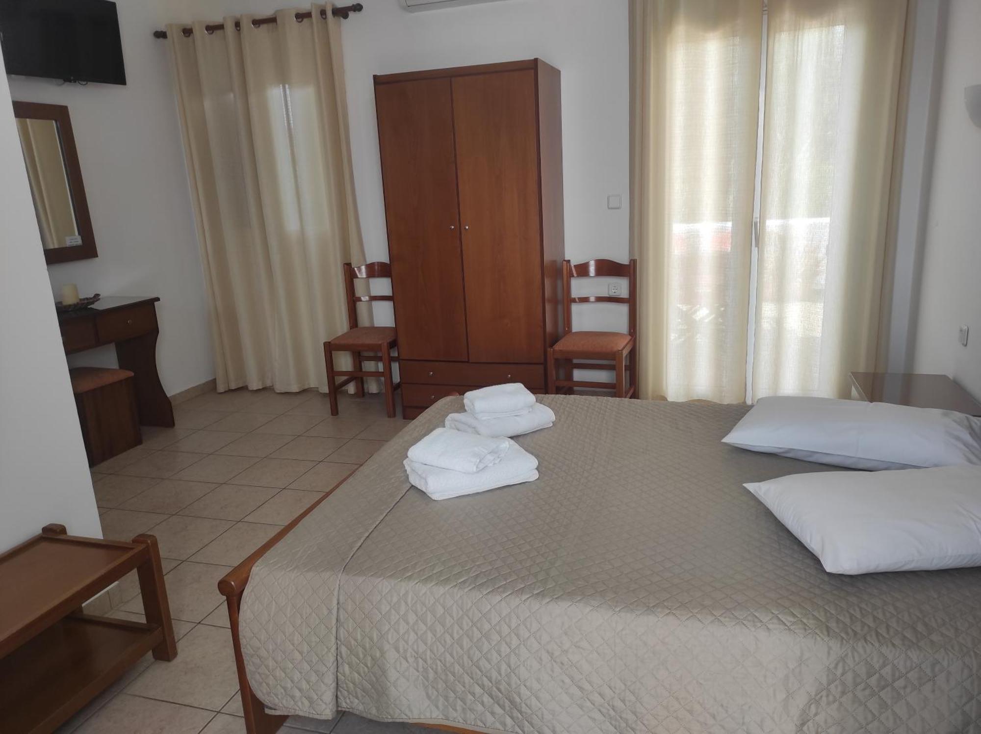 Vythos Apartment Adamantas  Exterior photo